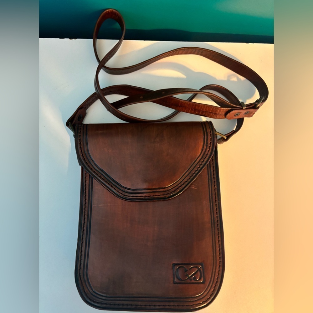 Artesania Argentina Elegant Brown Leather Messenger Bag Unisex
